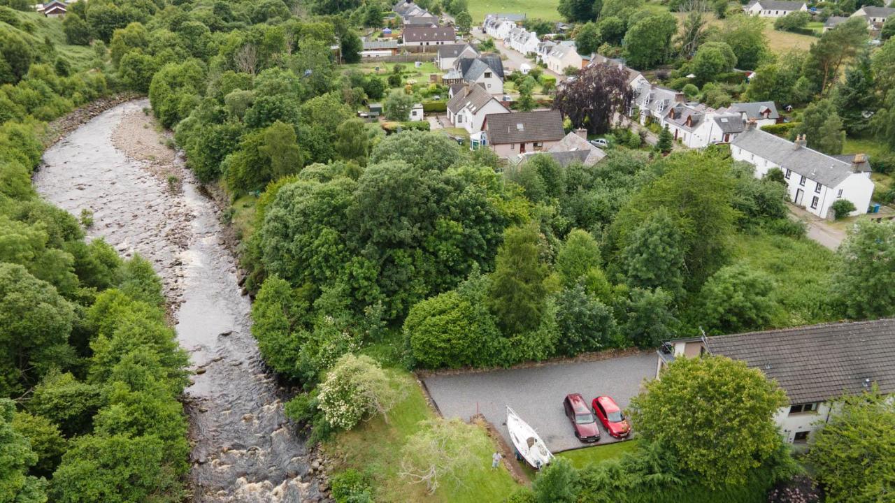 Loch Ness Balcony Apartment ドラムナドロッキット エクステリア 写真