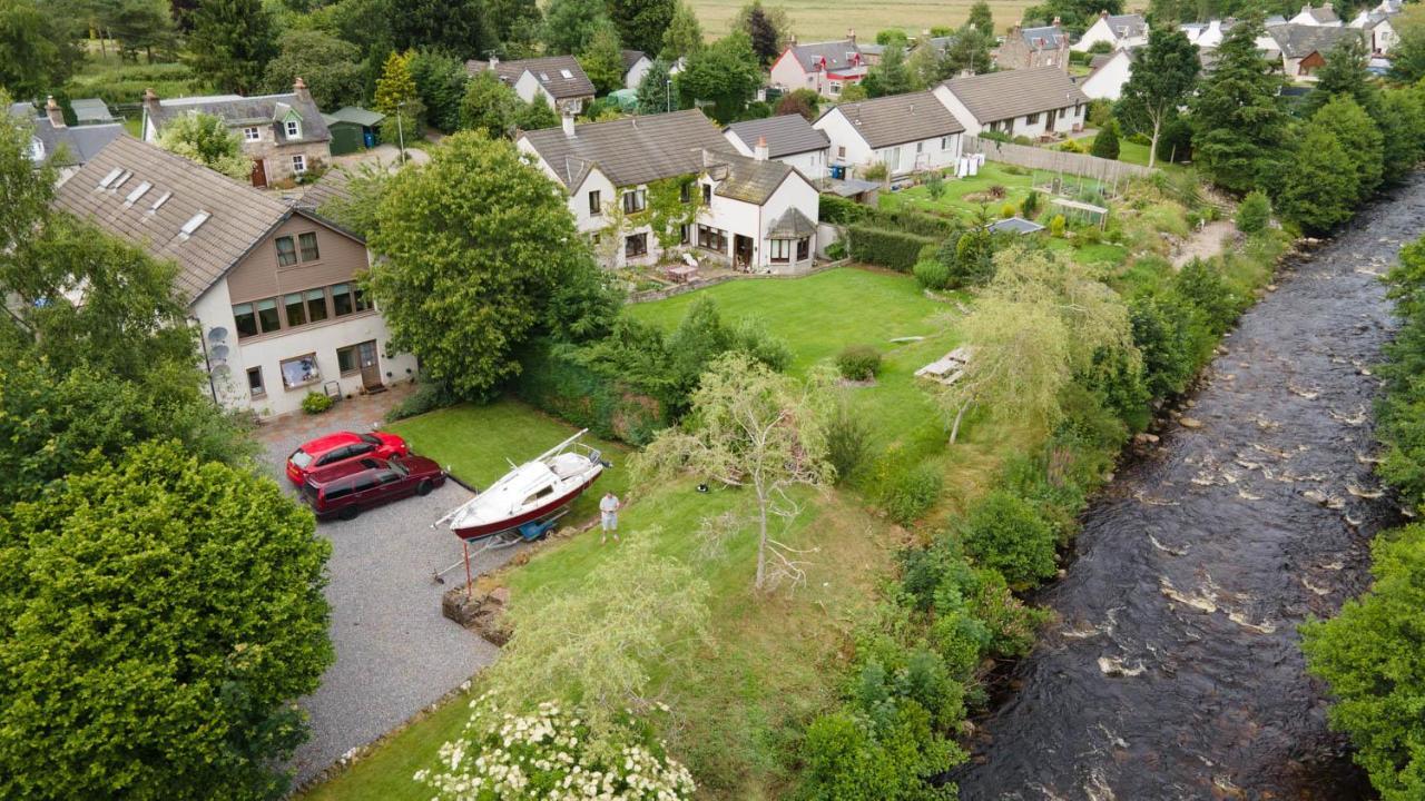 Loch Ness Balcony Apartment ドラムナドロッキット エクステリア 写真